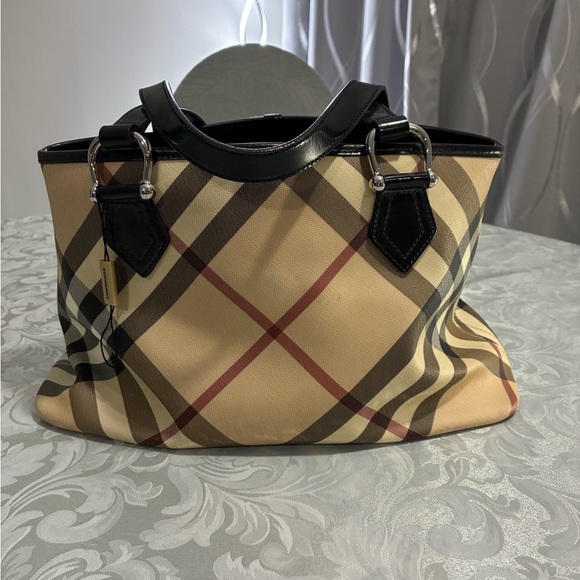 Burberry Handbags - Burberry Tote Bag